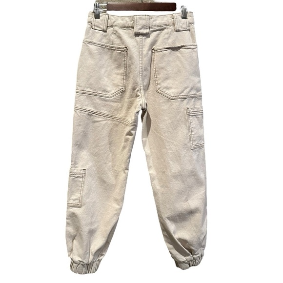BDG Urban Outfitters Cream 100% Cotton Denim Cargo Joggers Women’s Size 26 - Picture 5 of 7